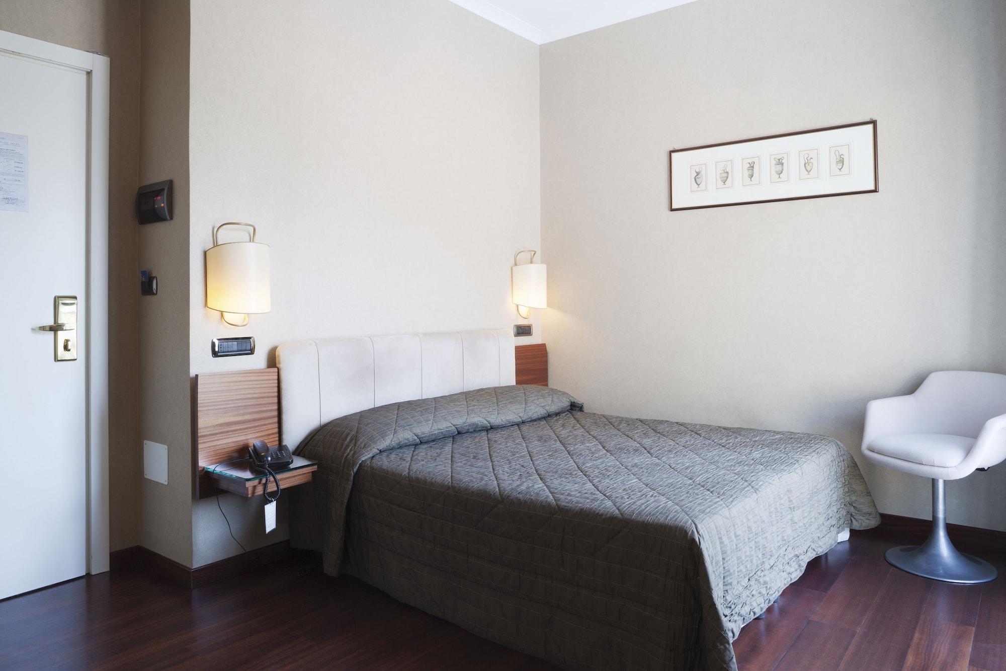 Reginna Palace Hotel 4*