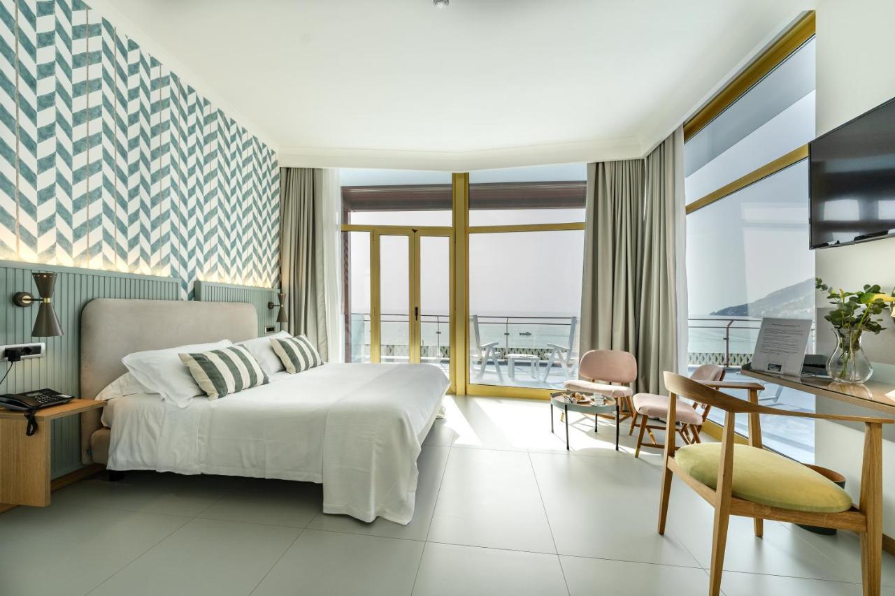 Hotel Reginna Palace 4*